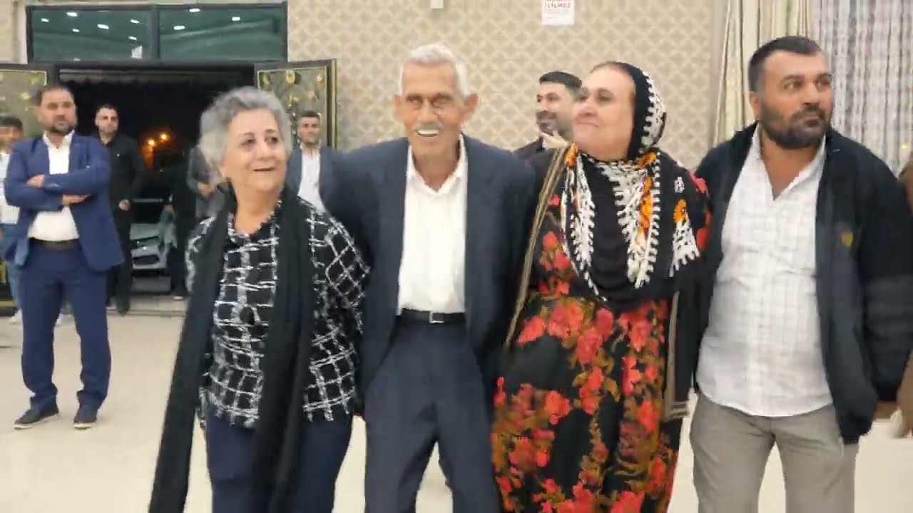 Ronahi & Azad - Lilyana Düğün Salonu - Part02