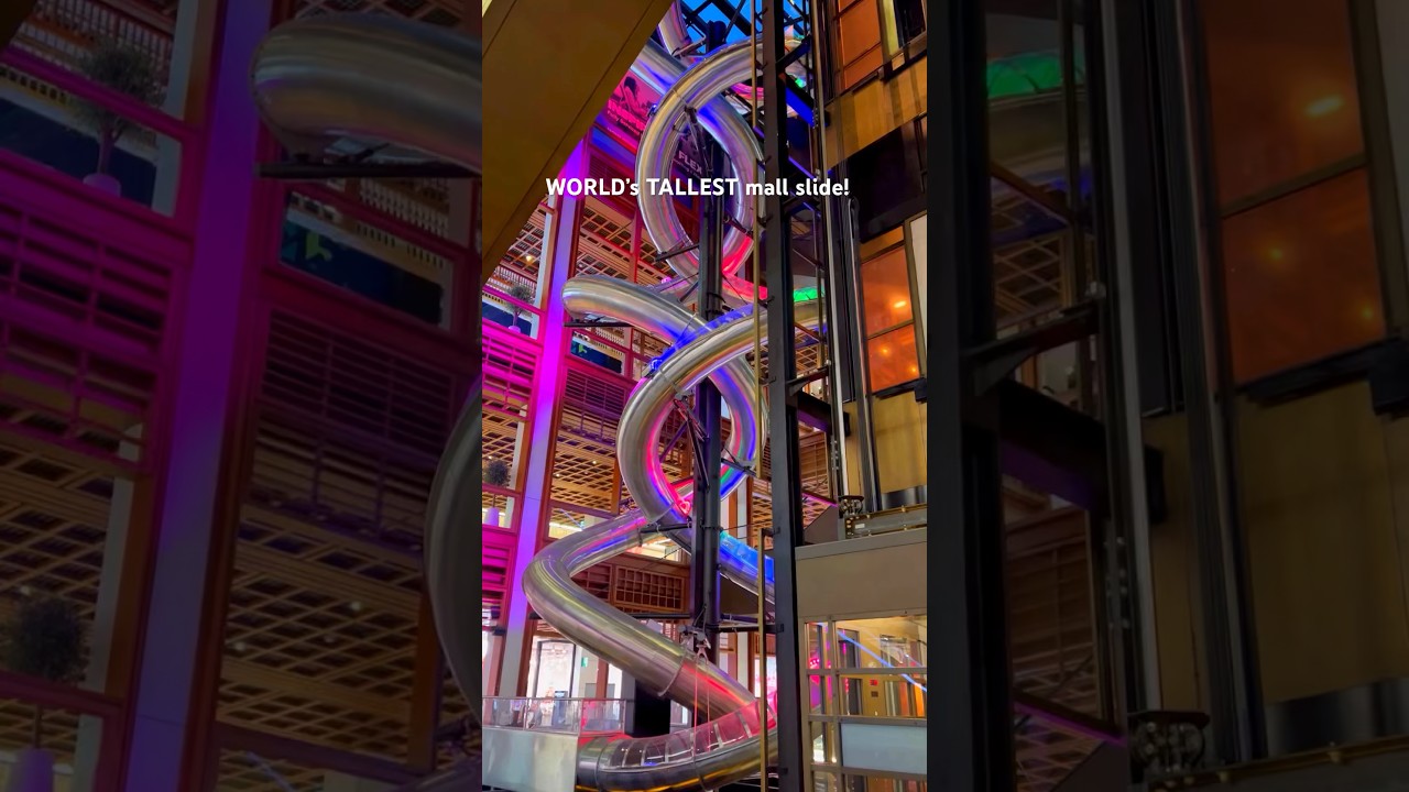 World&rsquo;s tallest mall slide | world trade centre, Abu Dhabi 🇦🇪 #youtubeshorts #ytshorts
