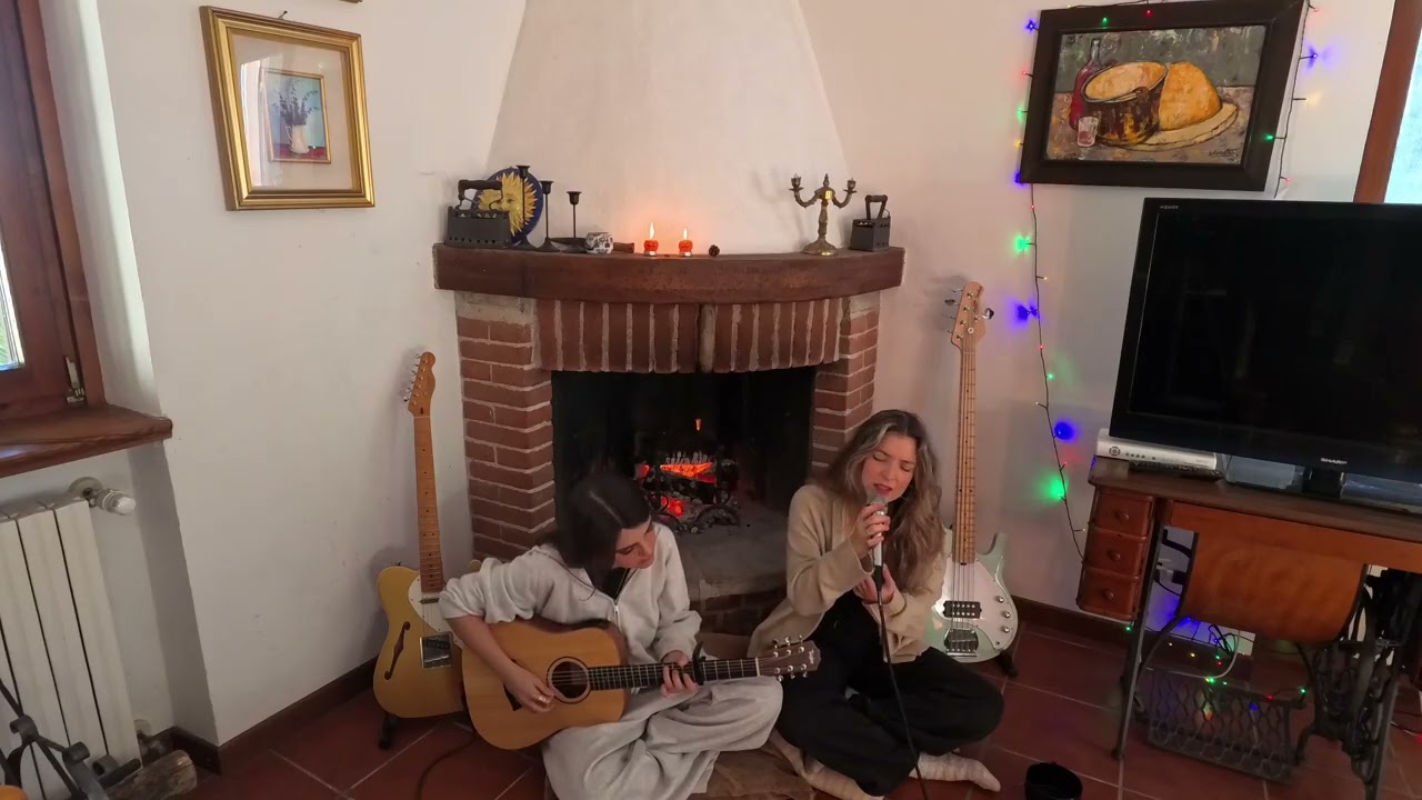 Justaduo Cozy Fireplace Live Session | Best Part, On my mind, Butterflies, 1+1