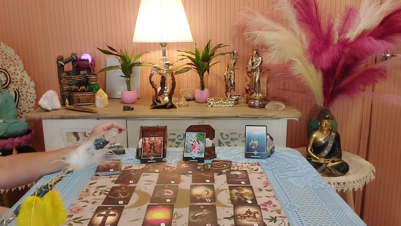 Sua Indiferença está acabando com o Emocional dele (a),😵‍💫 a vida dele (a) está de cabeça pra baixo 