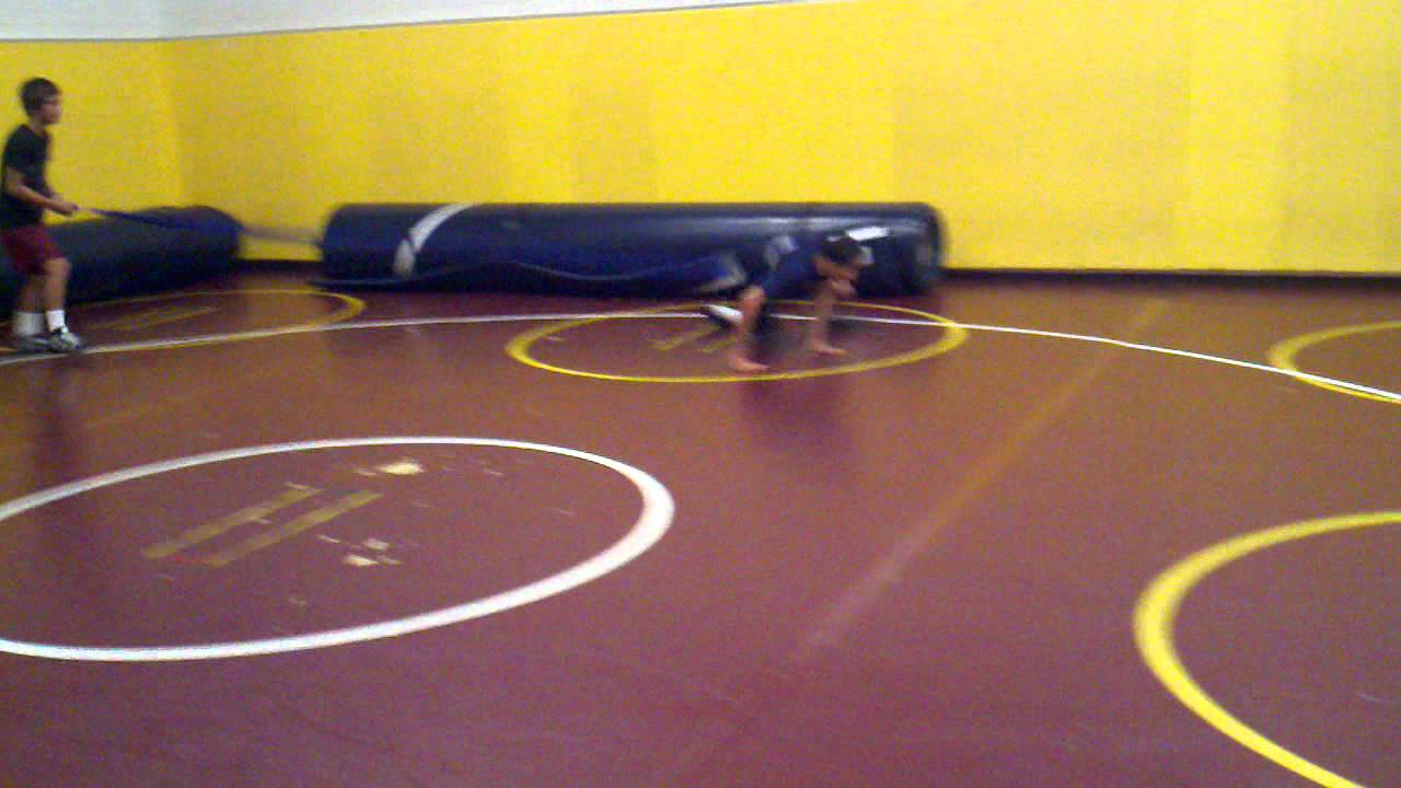Clovis West Wrestling Bungie Cord Workout
