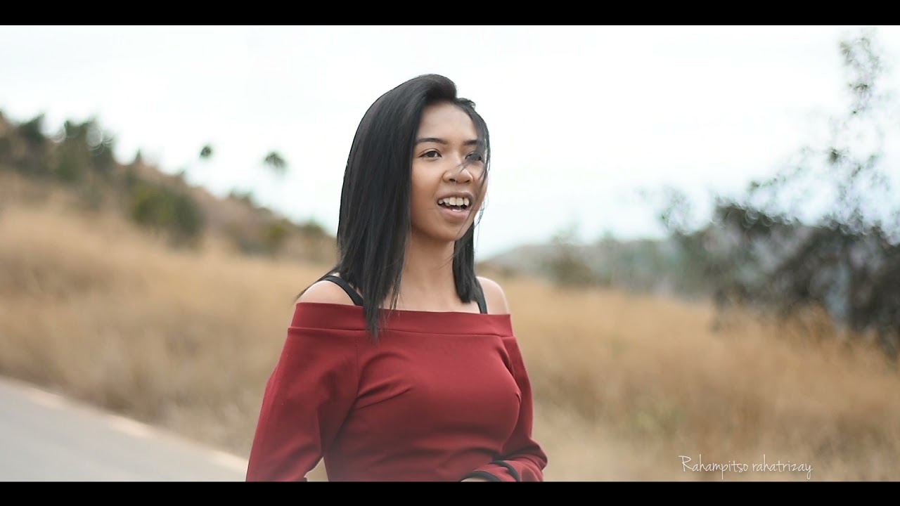 Njato (feat. Dina) - Jesosy no Fantatro