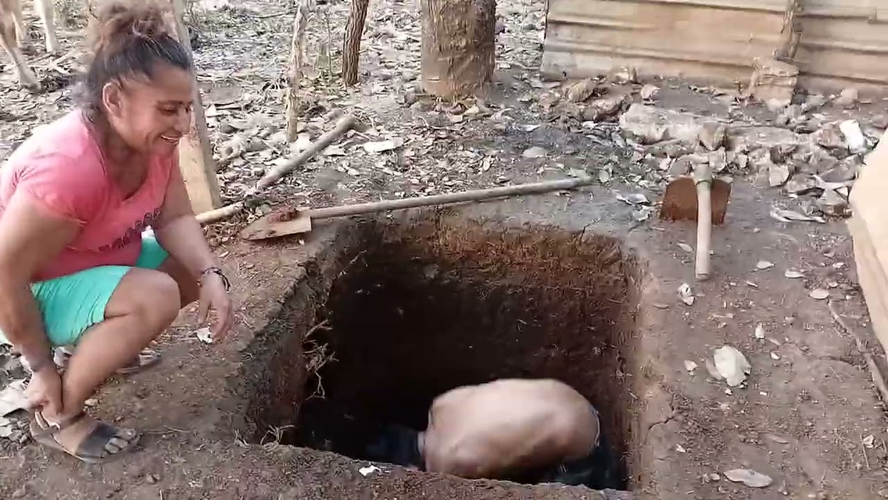 1 de marzo de 2026 Truquia bien feliz haciendo su baño para su mami