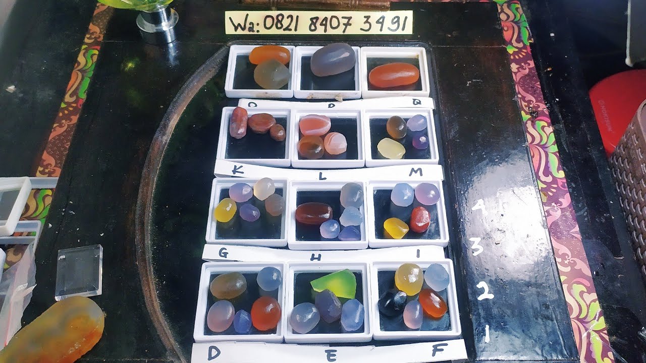 READY BARANG BARU LIVE POLA KASAR SDH DI BENTUK BATU CHALCEDONY BATURAJA 100rb.an PERKOTAK