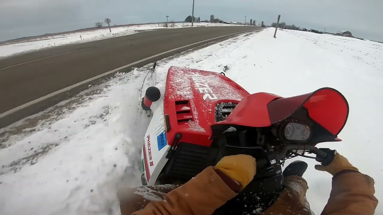 Yamaha Phazer Ditch Banging! *WIDE OPEN* RAW 2 Stroke Snowmobile
