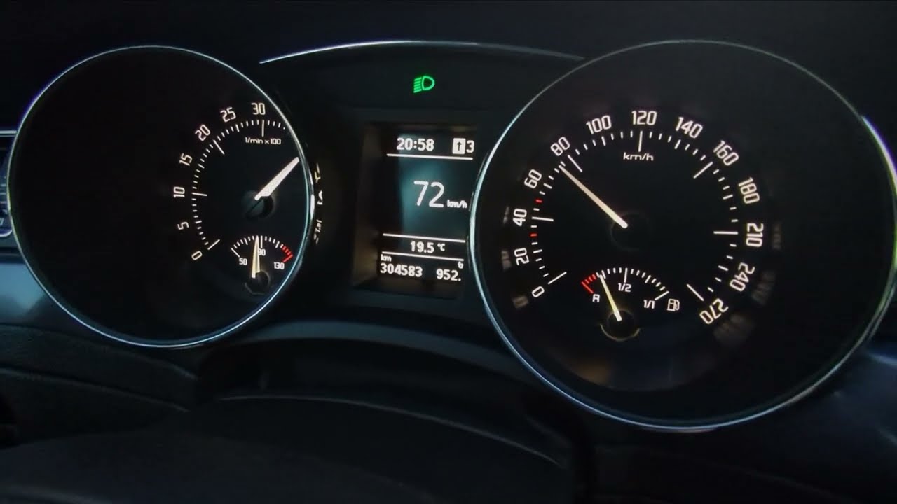 &Scaron;koda Superb 2 (2010) 2.0TDI 103KW 0-100kmh