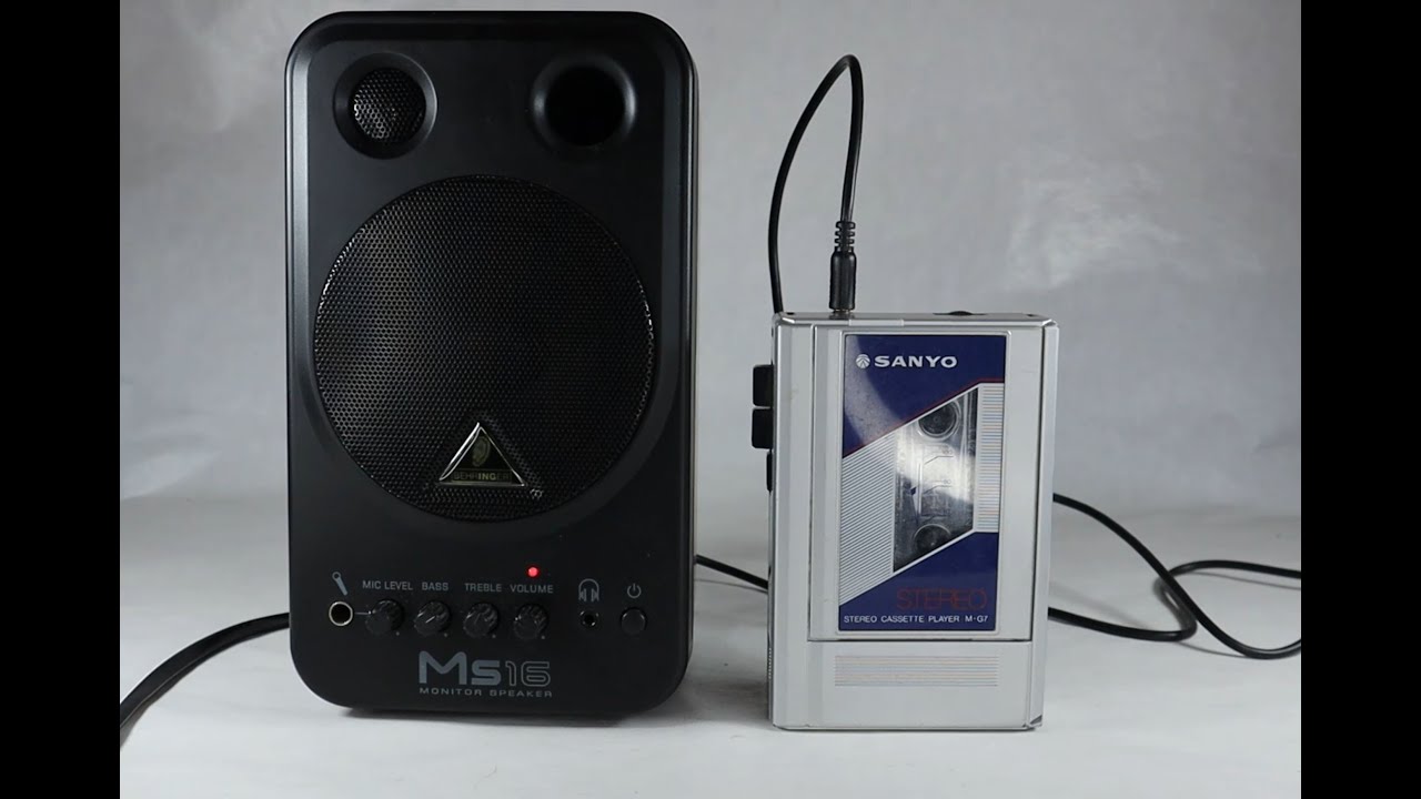 Sanyo 'Walkman Style' Cassette Player