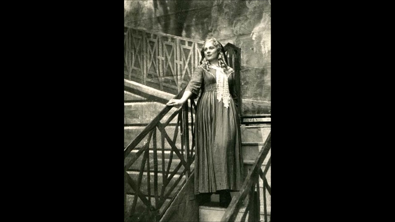 Giordano - Andrea Chénier - La mamma morta - Renata Tebaldi - de Sabata (Scala, 1949)