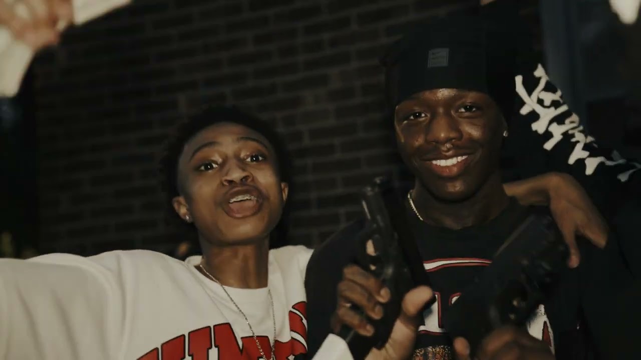 Yung Deuxe, Lil King2R - 2Gunz (Official Music Video)