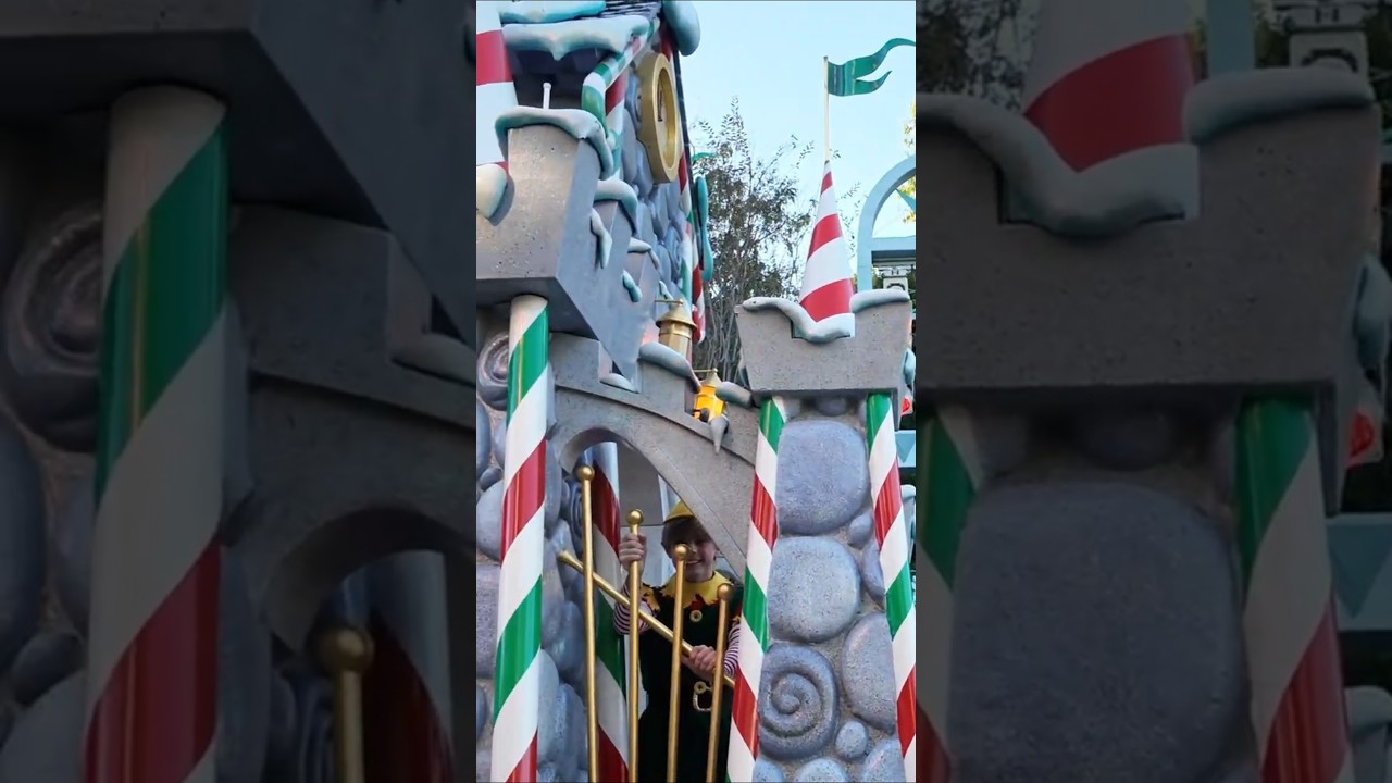 The Elf Got Caught 😳🎄