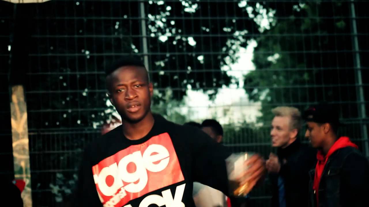 MOMO - Raus in die Welt (JUICE Exclusive)