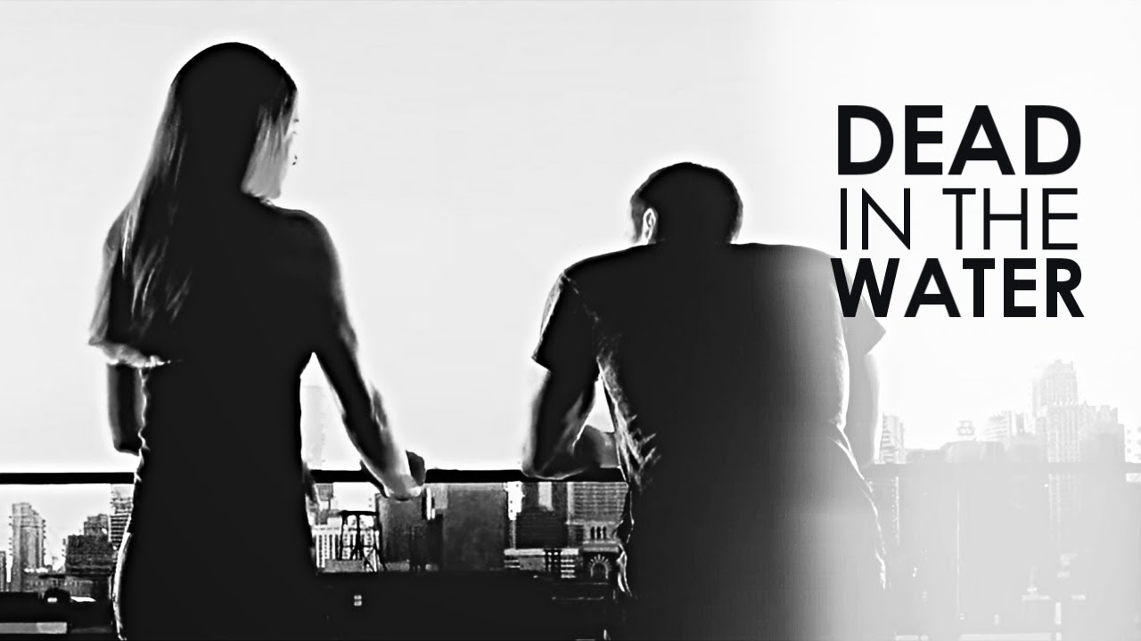 tris & four | dead in the water