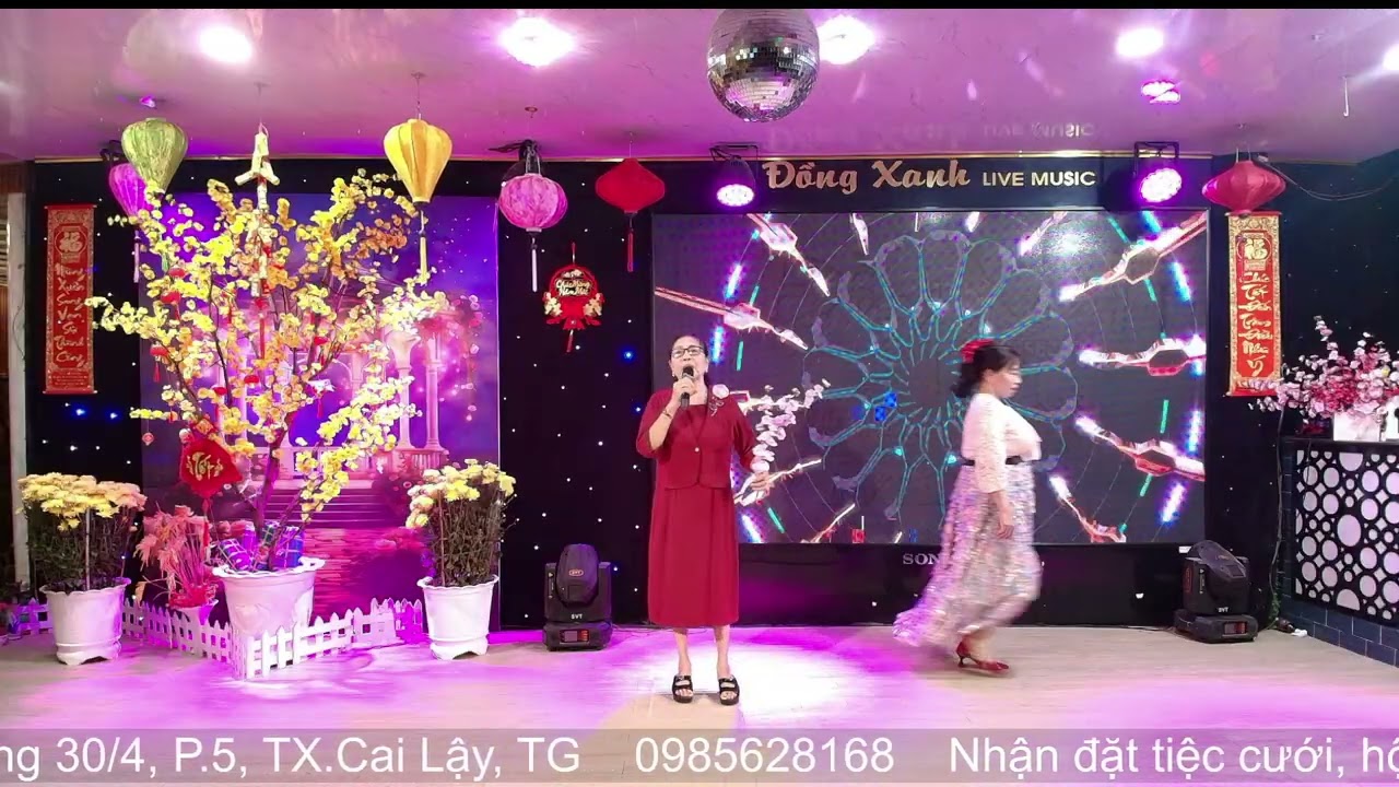 Gặp Giữa Miền Cao - Chị Niềm 