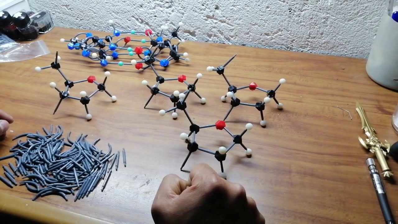 Construcci&oacute;n del ADN (instructivo) kit molecular