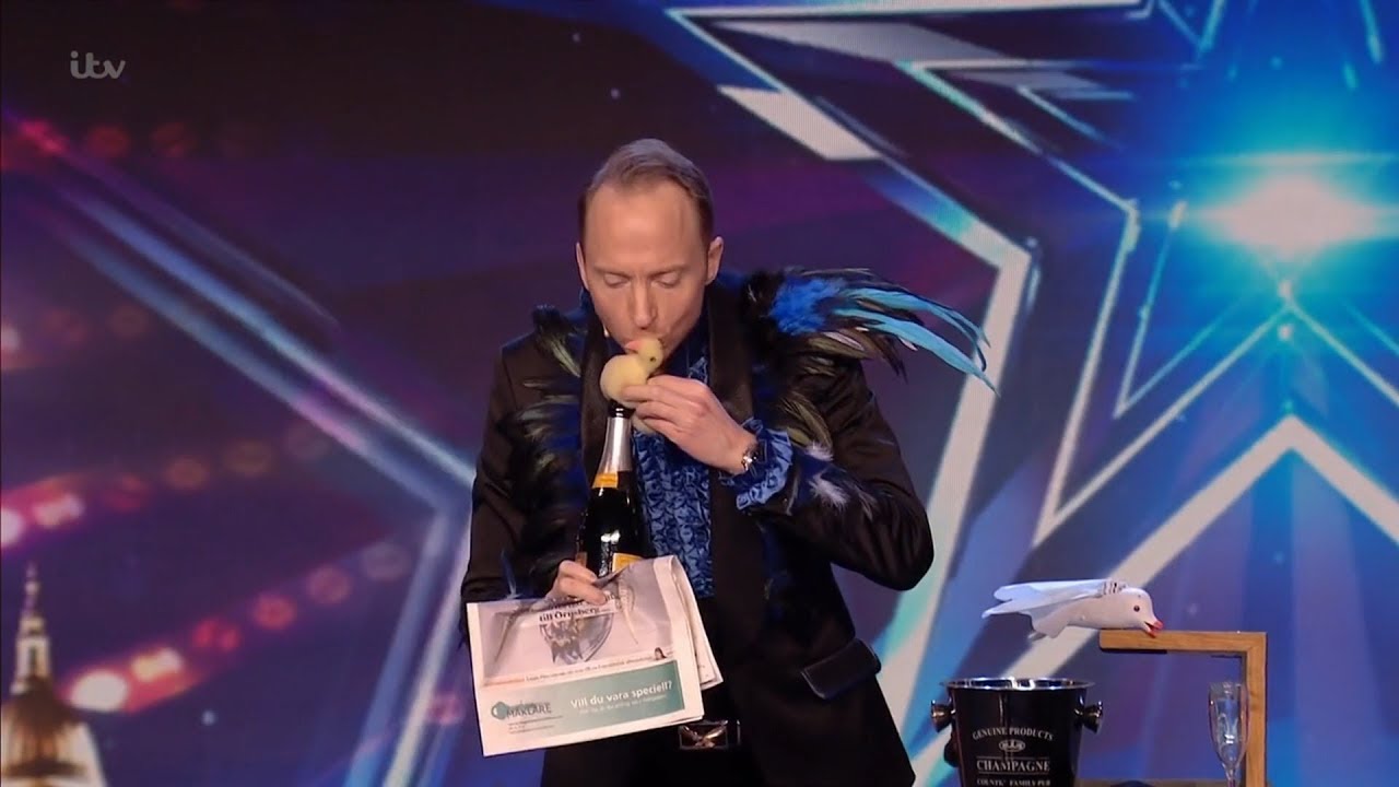 Britain's Got Talent 2020 H&aring;kan Berg&rsquo;s Hilarious Magic Act Full Audition S14E06
