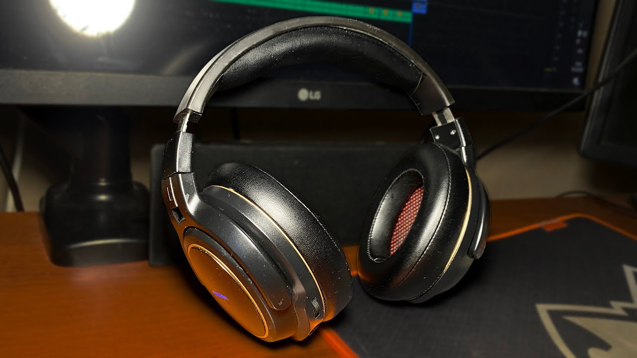 Китайские HyperX за 2400 рублей.