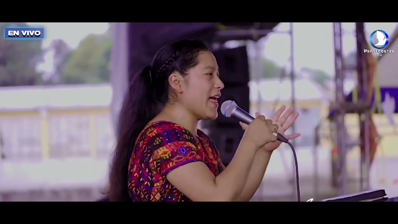 ERES POLVO NADA MÁS  ANA GABRIELA OSORIO Y LOS ELEGIDOS DEL REY EN VIVO