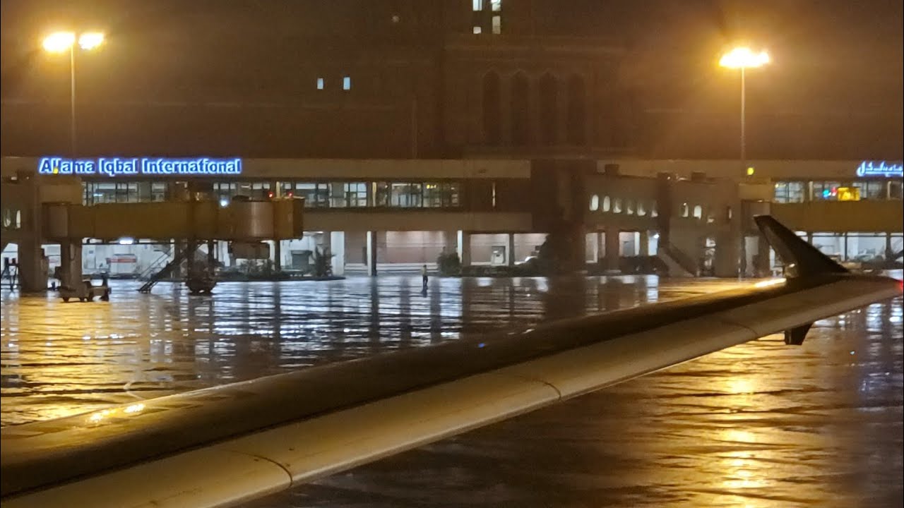 A320 LANDING AT ALLAMA IQBAL AIRPORT