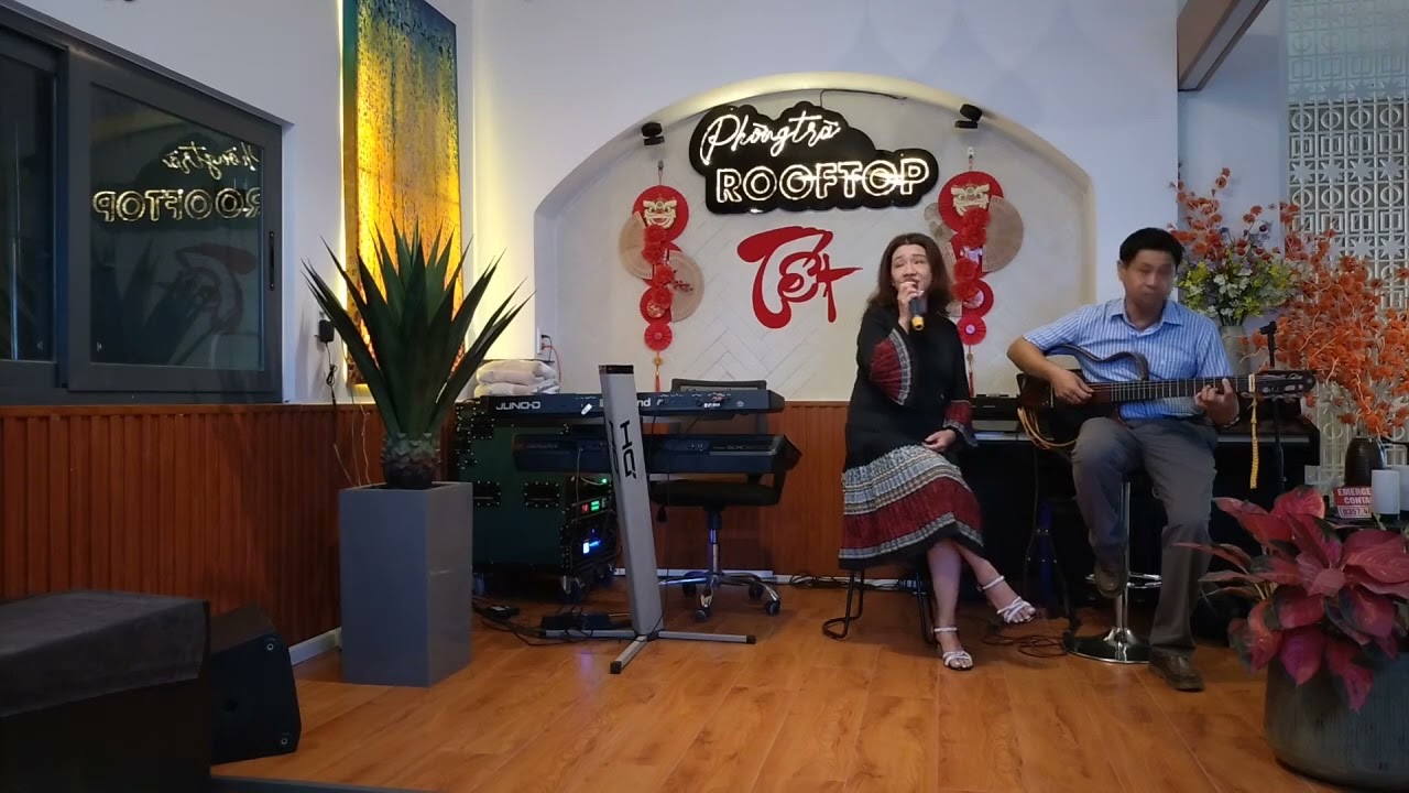 NHÀ EM Ở LƯNG ĐỒI🎼: Đức Trinh 🎙️: Đoàn Loan