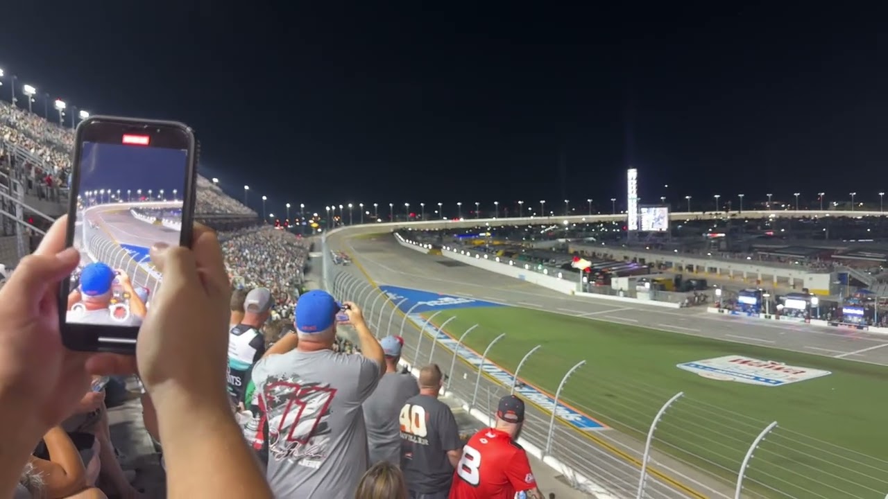 Absolutely INSANE 4-WIDE finish at Daytona from the stands
