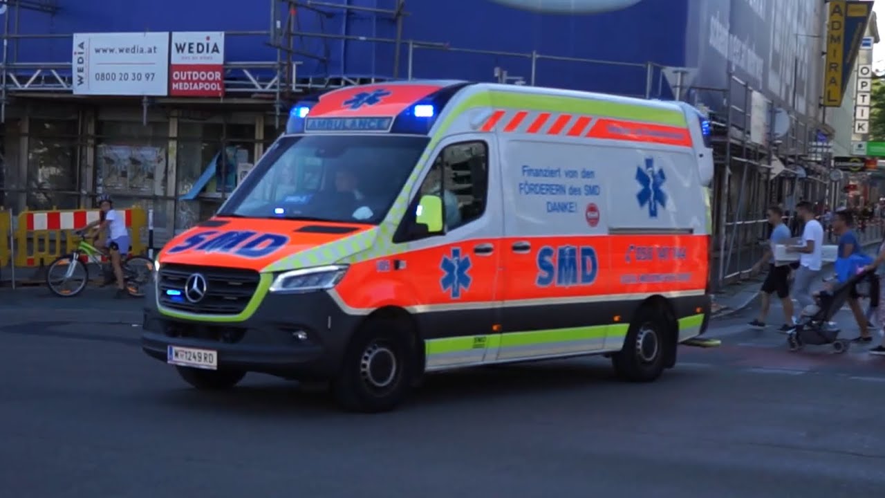 (Testhorn) RTW des SMD Wien auf Einsatzfahrt