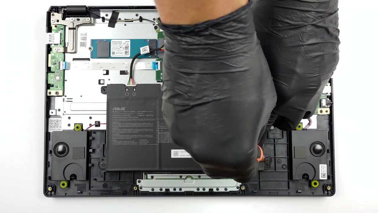 🛠️ Как открыть ASUS E410 &mdash; варианты разборки и модернизации