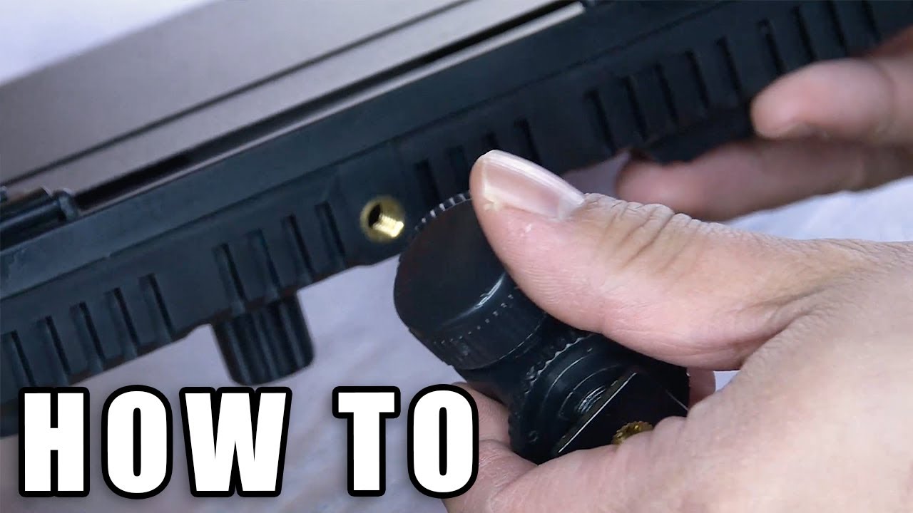 COLORVIEW LUX Artist Studio Lights - How to Attach the Tripod Adapter and Stand