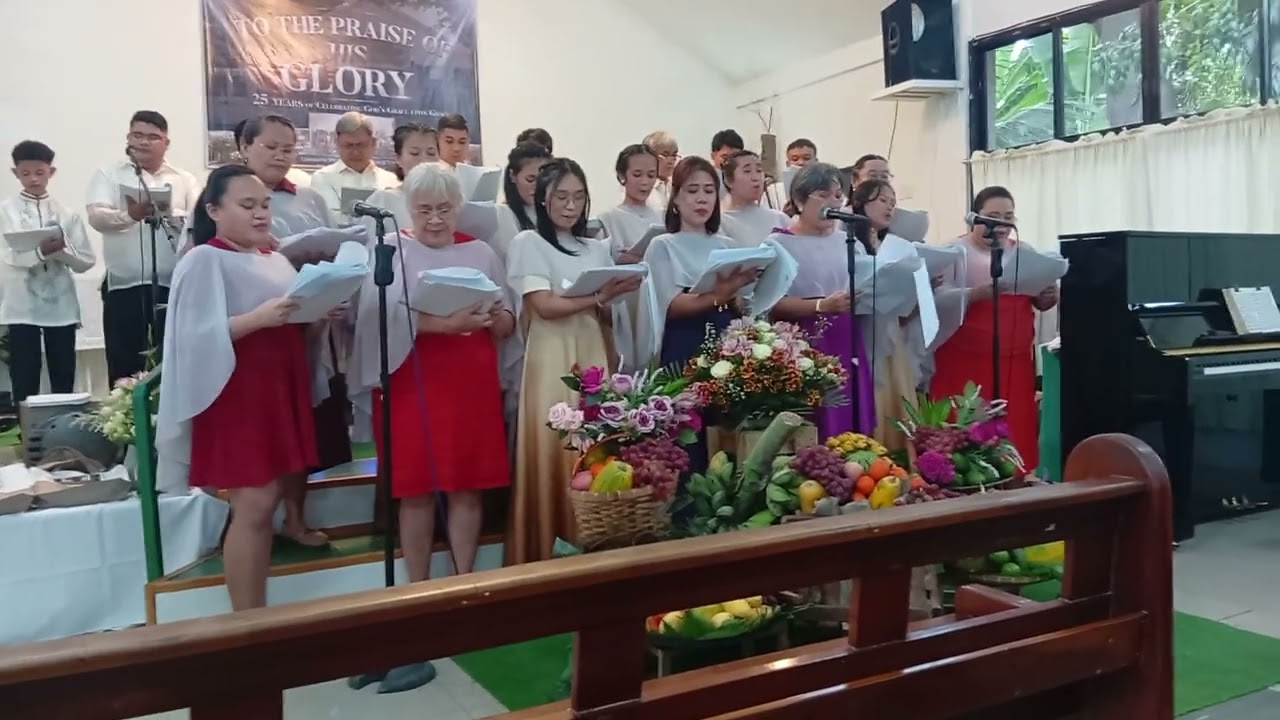 Grace Fundamental Baptist Church Symphony celebrating the Church's 25th anniversary 