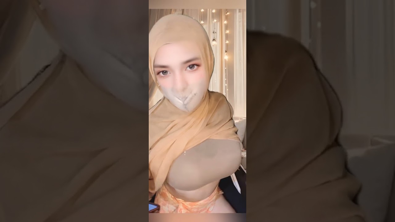 BIGO LIVE JANDA LISA HIJAB SANGE PAMER TT & PAHA MULUS 