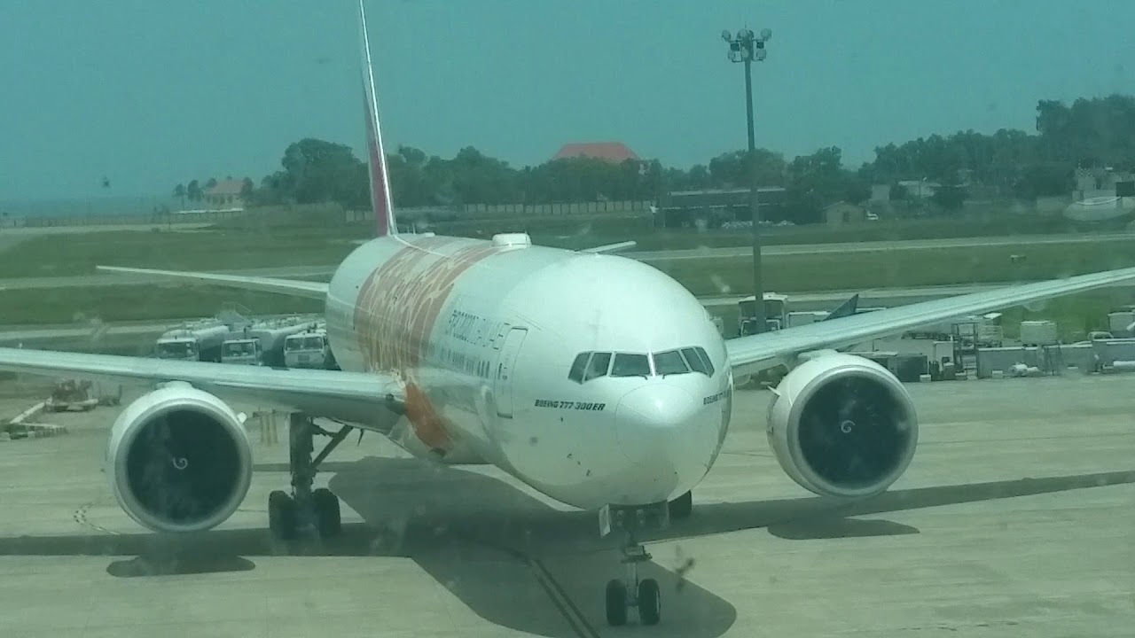 Emirates Boeing 777-300ER Special Expo 2020 arriving at Trivandrum