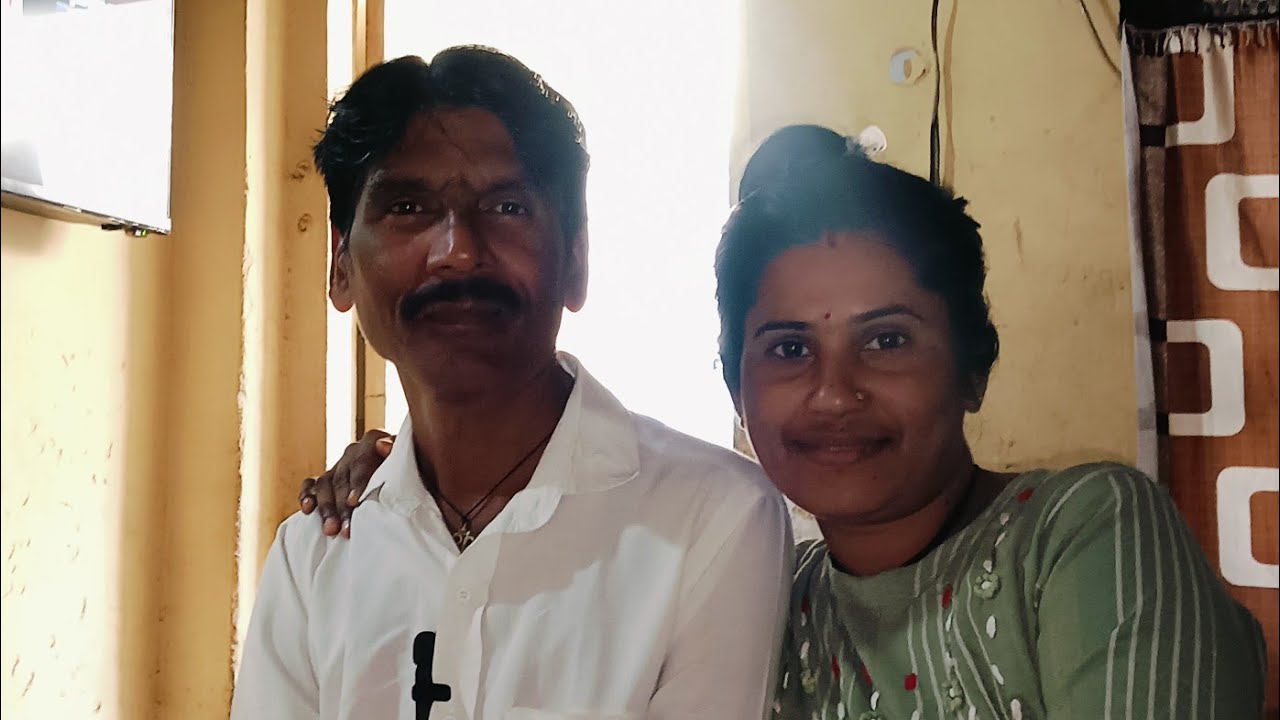 बायको म्हणली नवऱ्याला कामाला जायची खूप गडबड करता 🫨😀