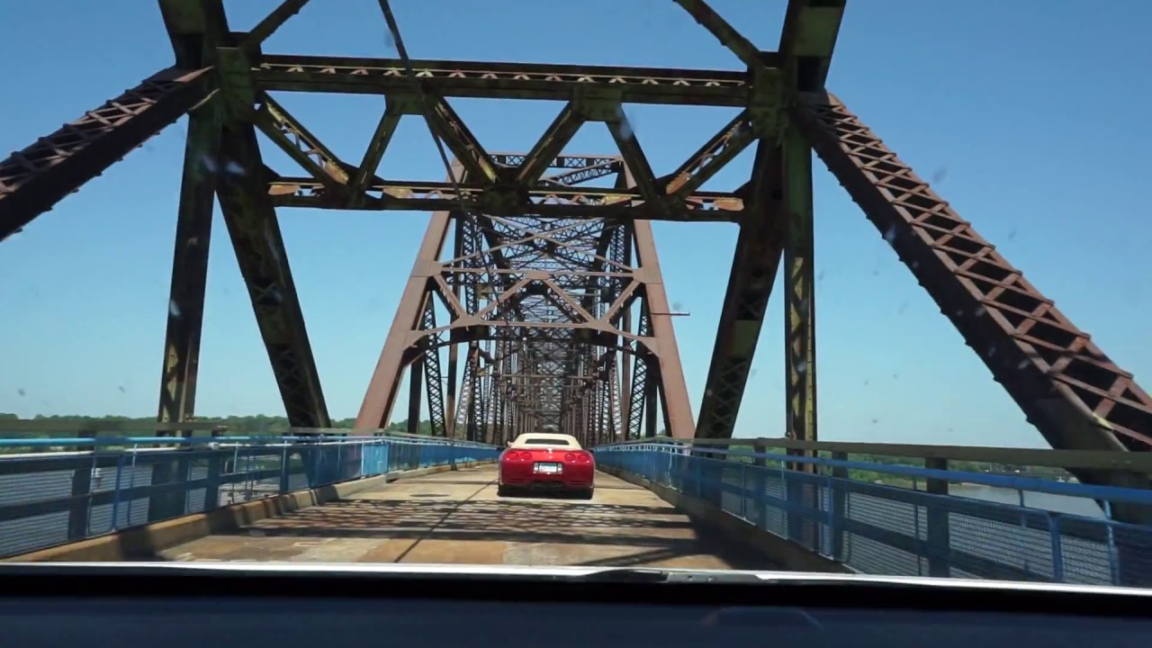 Crossing the Chain of Rocks Bridge