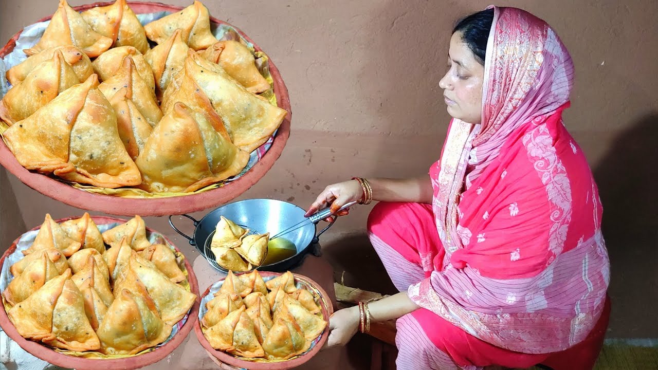 আজ আমি বাড়িতে থাকা খুব অল্প উপকরণ দিয়ে মিষ্টির দোকানের মত মুচমুচে খাস্তা সিঙ্গারা বানিয়েছি