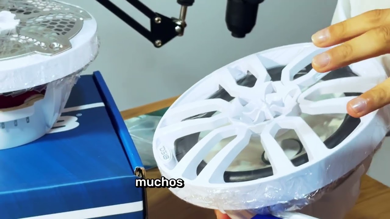 DS18 Marino: Sonido Potente para tu Lancha ⚓ | Consíguelo en Marine Center