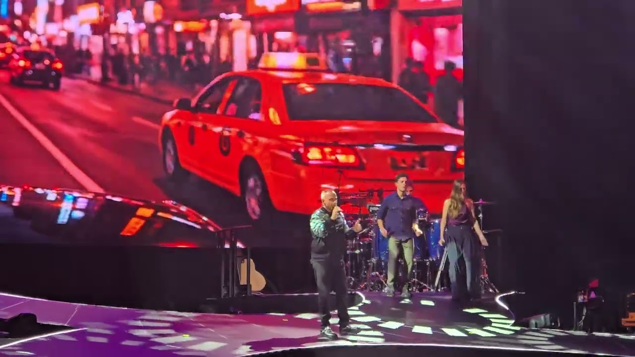Eros Ramazzotti - Opening Taxi Story 25.02.2026 M&uuml;nchen
