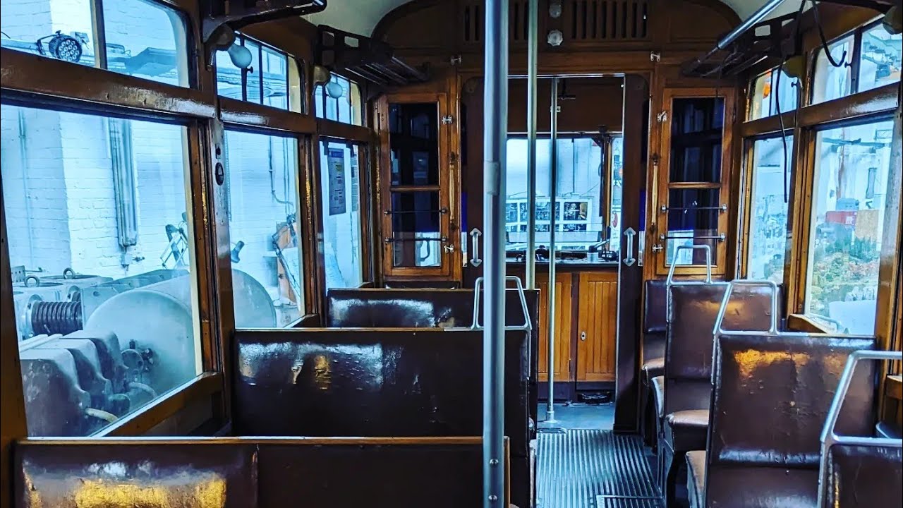 Straßenbahn historisch - Der TW 214 im TMK Kassel