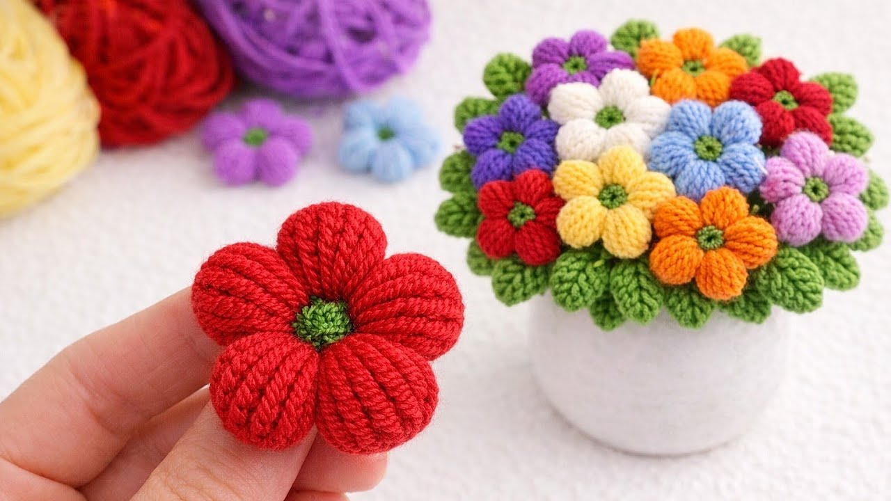 ✨ How to Crochet the Cutest Flower Ever 🌸 Easy 5-Minute Crochet! 