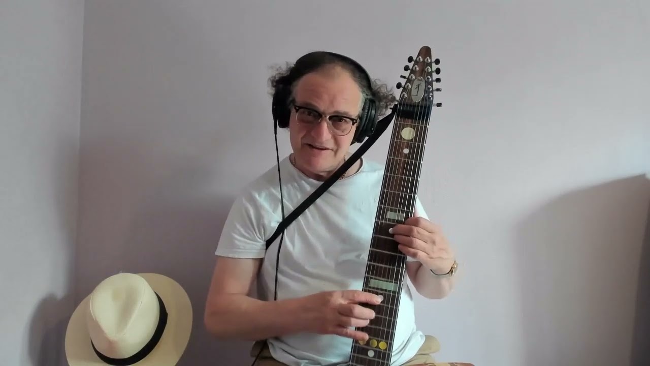 Cabaret  CHEZ TITI - Chapman Stick - my tuning
