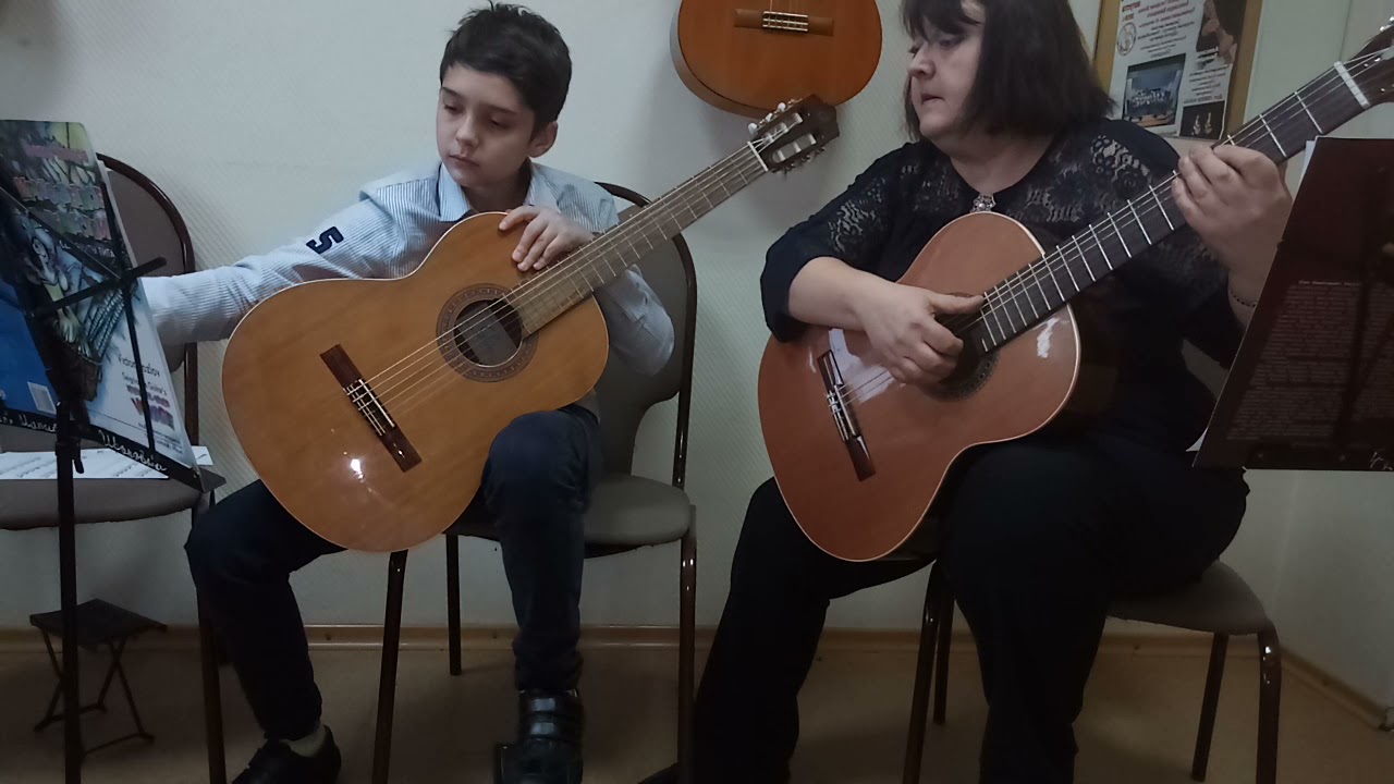 Шарапова Евгения Юрьевна. Повышение техники игры в классе гитары