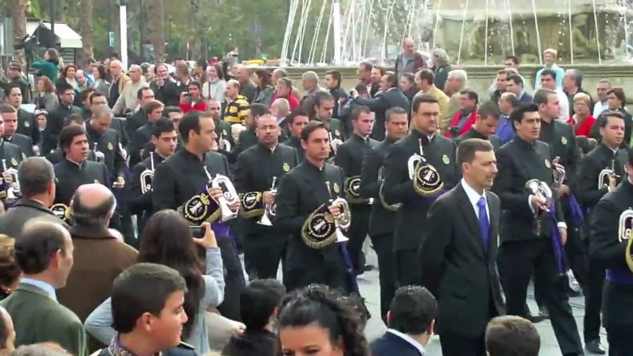 Las 3 bandas de Las Cigarreras en pasacalles