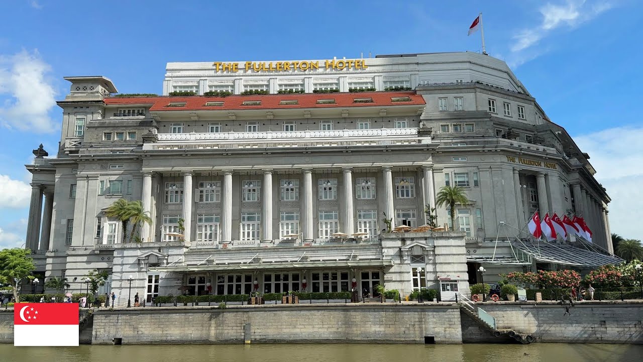 SINGAPORE -  The iconic Fullerton Hotel and surrounding area in 4K 60fps