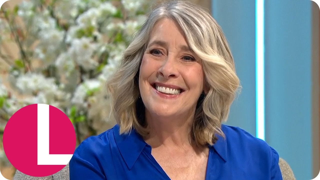 Phyllis Logan Says The Downton Abbey Movie Felt Like a School Reunion | Lorraine
