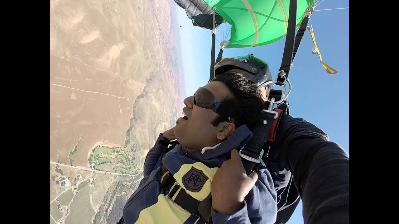 My First skydive --8000 feet high