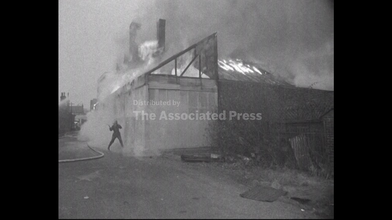 UXBRIDGE PRINTING WORKS FIRE - NO SOUND