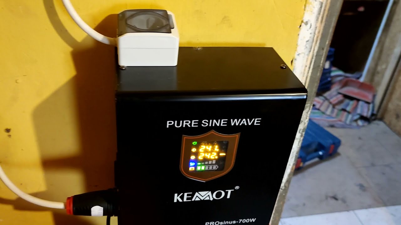 Instalare UPS KEMOT 700W și baterie CARANDA 70Ah nanoGEL la centrala Celsiu