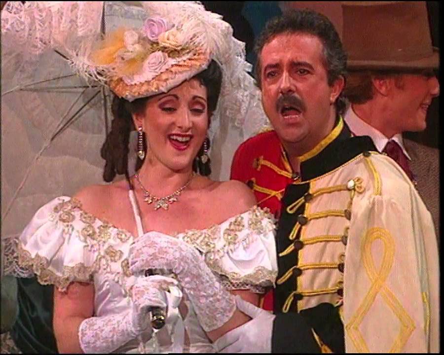 Luisa Fernanda.Zarzuela. Mazurca de las Sombrillas