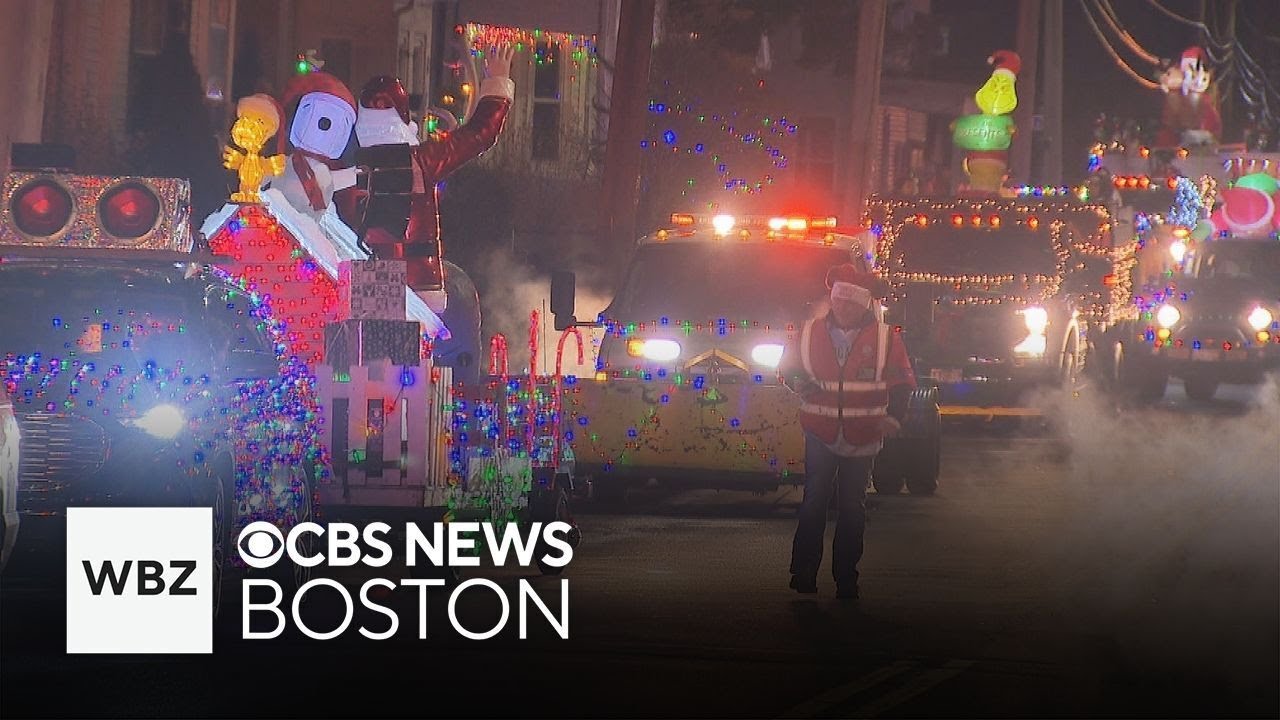 Holiday spirit on full display in Lynn for annual Christmas parade