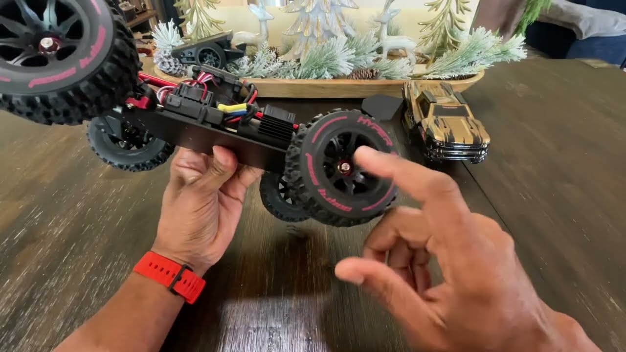 Чему я научился, разбив бесколлекторную радиоуправляемую машинку HYPER GO H14BM V3 1/14