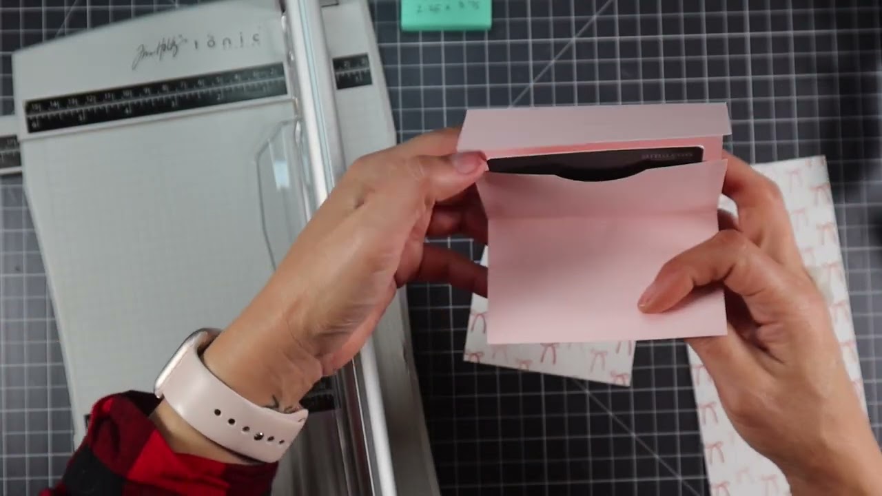 HOW TO make a pop up gift card holder.