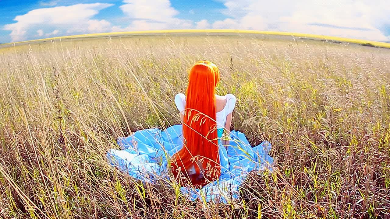 Sun story - Thumbelina (Cosplay Music Video)